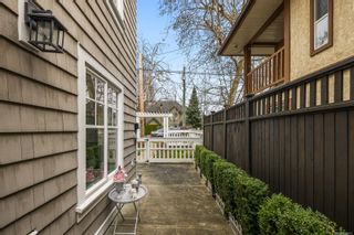 Photo 43: 1 2638 Shelbourne St in Victoria: Vi Oaklands Row/Townhouse for sale : MLS®# 952211
