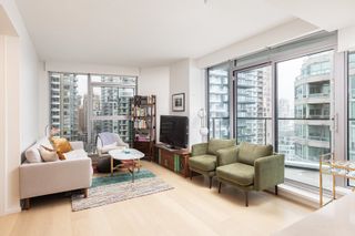Photo 5: 1607 889 PACIFIC Street in Vancouver: Downtown VW Condo for sale (Vancouver West)  : MLS®# R2747703