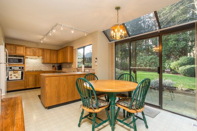 Photo 12: Photos: 1631 133A Street in Surrey: Crescent Bch Ocean Pk. House for sale in "Amble Greene" (South Surrey White Rock)  : MLS®# R2528284