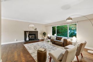 Photo 2: 1007 Frederick Road in North Vancouver: Lynn Valley House for sale : MLS®# R2739467