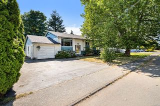 Photo 2: 4675 Macintyre Ave in Courtenay: CV Courtenay East House for sale (Comox Valley)  : MLS®# 881390