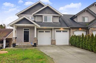 Photo 1: 33592 2ND Avenue in Mission: Mission BC 1/2 Duplex for sale : MLS®# R2431851