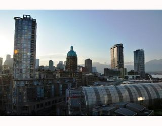 Photo 7: 1506 58 KEEFER Place in Vancouver: Downtown VW Condo for sale in "Firenze" (Vancouver West)  : MLS®# V772940