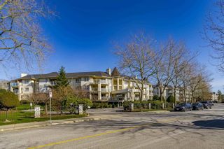 Photo 2: 312 20125 55A Avenue in Langley: Langley City Condo for sale in "Blackberry Lane 2" : MLS®# R2755508