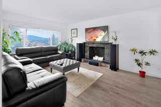 Photo 2: 4377 MOUNTAIN Highway in North Vancouver: Lynn Valley House for sale : MLS®# R2410156
