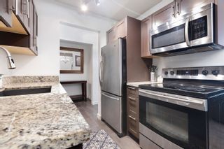 Photo 4: 101 975 W 13TH Avenue in Vancouver: Fairview VW Condo for sale in "OAKMONT PLACE" (Vancouver West)  : MLS®# R2869111