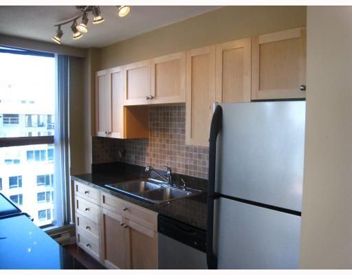 Main Photo: 1006 1633 W 8TH Avenue in Vancouver: Fairview VW Condo for sale in "FIRCREST GARDENS" (Vancouver West)  : MLS®# V771907