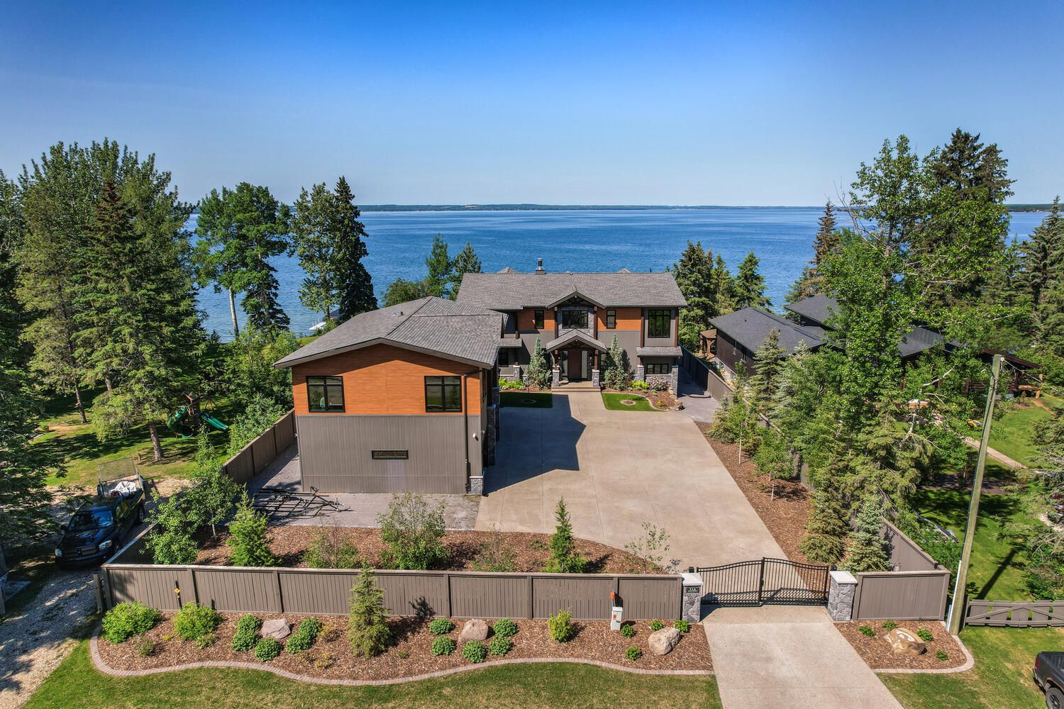 Main Photo: 71A Silver Beach in : Westerose House for sale