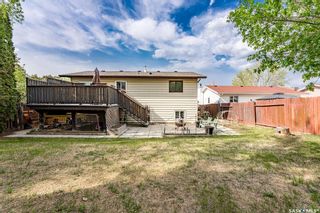 Photo 33: 234 O'Regan Crescent in Saskatoon: Dundonald Residential for sale : MLS®# SK929658