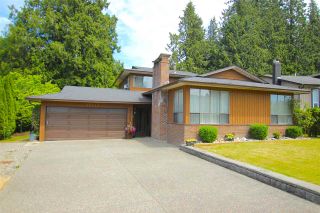 Photo 1: 20435 90 Crescent in Langley: Walnut Grove House for sale : MLS®# R2077715