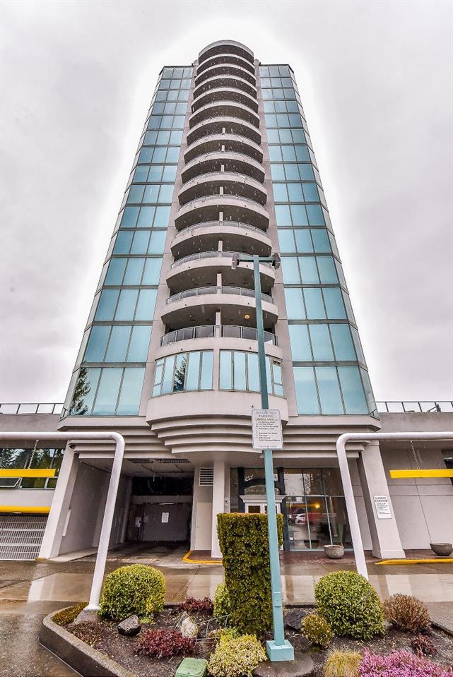 Main Photo: 403 32330 SOUTH FRASER Way in Abbotsford: Abbotsford West Condo for sale in "TOWN CENTRE TOWER" : MLS®# R2150834