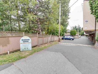 Photo 19: 2023 HOLDOM Avenue in Burnaby: Parkcrest Townhouse for sale in "BRENTWOOD GARDENS" (Burnaby North)  : MLS®# R2394577