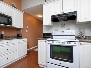 Photo 10: 2 7570 Tetayut Rd in Central Saanich: CS Hawthorne Manufactured Home for sale : MLS®# 870811