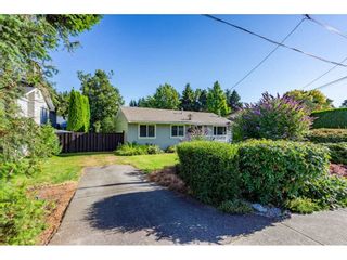 Photo 3: 27347 29A Avenue in Langley: Aldergrove Langley House for sale : MLS®# R2481968