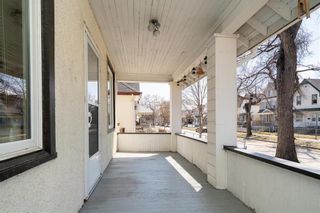 Photo 3: 425 Beverley Street in Winnipeg: West End House for sale (5A)  : MLS®# 202208932