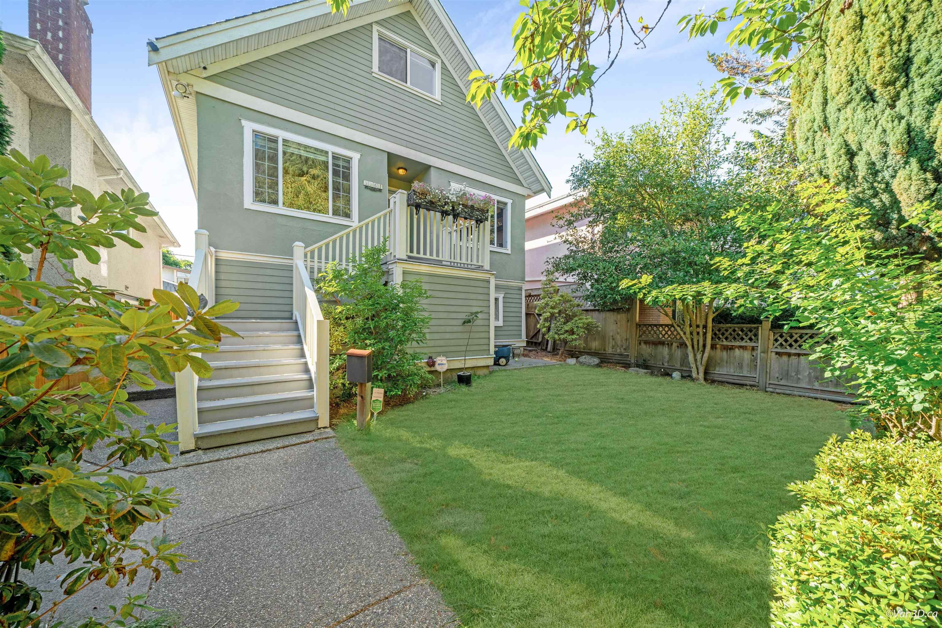 Main Photo: 5261 PRINCE ALBERT Street in Vancouver: Fraser VE House for sale (Vancouver East)  : MLS®# R2809090