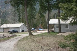 Photo 23: Handyman special - private 1 acre lot in Tappen!