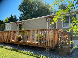 Photo 2: 177 1413 SUNSHINE COAST Highway in Gibsons: Gibsons & Area Manufactured Home for sale in "THE POPLARS" (Sunshine Coast)  : MLS®# R2604177