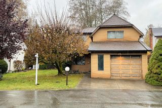 Photo 1: 19857 50A Avenue in Langley: Langley City House for sale : MLS®# R2739711