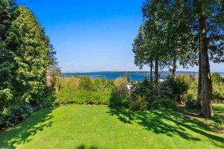 Main Photo: 12627 BECKETT Road in Surrey: Crescent Bch Ocean Pk. House for sale (South Surrey White Rock)  : MLS®# R2728354