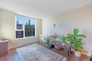 Photo 3: 510 1919 WYLIE Street in Vancouver: False Creek Condo for sale (Vancouver West)  : MLS®# R2725996