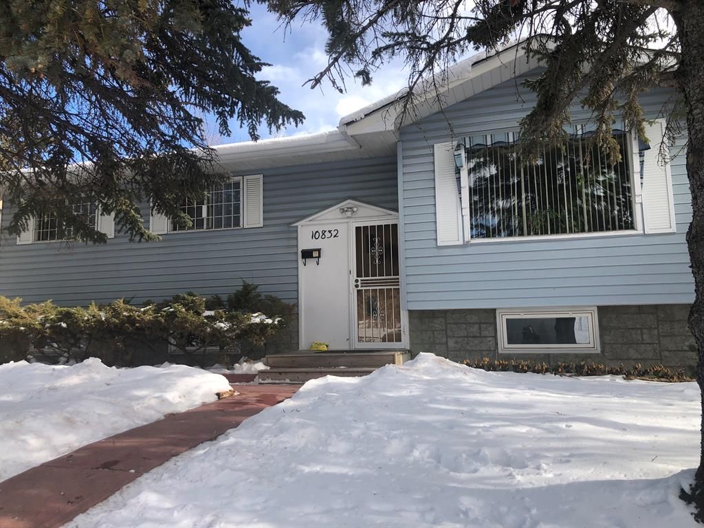 Main Photo: 10832 7 Street SW in Calgary: Southwood Detached for sale : MLS®# A2029603