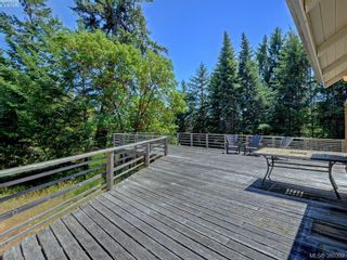 Photo 16: 1040 Matheson Lake Park Rd in VICTORIA: Me Pedder Bay House for sale (Metchosin)  : MLS®# 764215