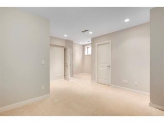 Photo 27: 4817 23 Avenue NW in Calgary: Montgomery House for sale : MLS®# C4096273