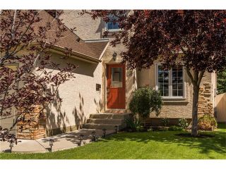 Photo 2: 89 SUNDOWN Manor SE in Calgary: Sundance House for sale : MLS®# C4095819