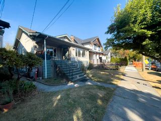 Photo 2: 2751 W 7TH Avenue in Vancouver: Kitsilano House for sale (Vancouver West)  : MLS®# R2728009
