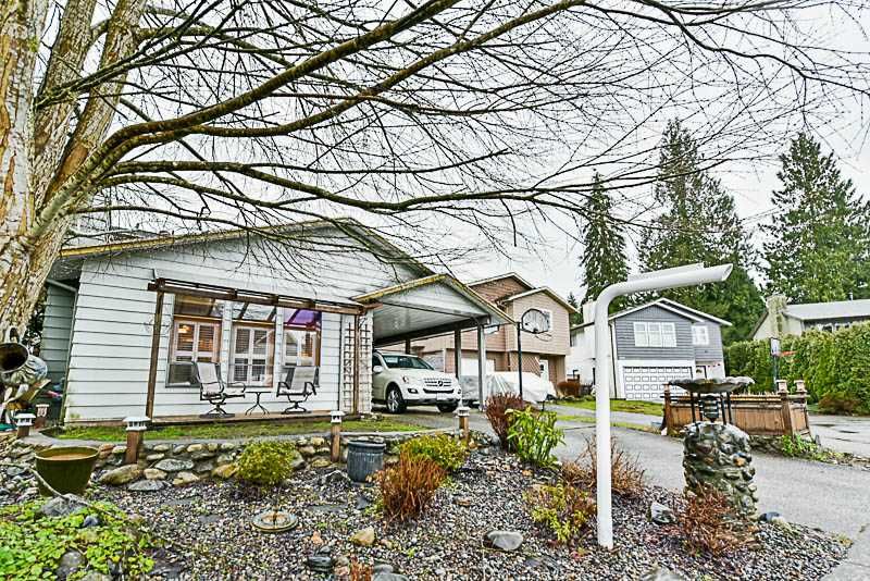 Main Photo: 3248 MAYNE Crescent in Coquitlam: New Horizons House for sale : MLS®# R2237654