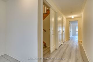 Photo 3: 11 Yacht Drive in Clarington: Bowmanville House (3-Storey) for lease : MLS®# E8248394
