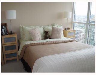 Photo 4: 2506 1199 SEYMOUR Street in Vancouver: Downtown VW Condo for sale in "BRAVA" (Vancouver West)  : MLS®# V727357