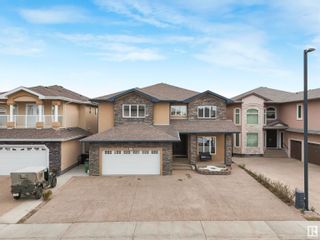 Photo 2: 831 Wildwood Crescent in Edmonton: Zone 30 House for sale : MLS®# E4387805