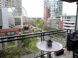 Photo 3: 509 555 ABBOTT Street in Vancouver: Downtown VW Condo for sale in "PARIS PLACE" (Vancouver West)  : MLS®# V945826