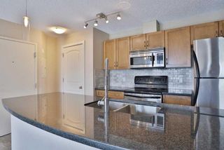 Photo 5: 4 101 Village Heights SW in Calgary: Patterson Apartment for sale : MLS®# A2120424