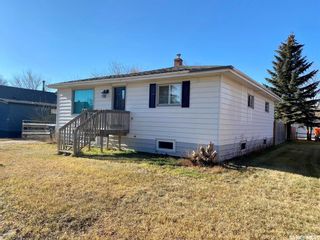 Photo 1: 620 Miles Street in Asquith: Residential for sale : MLS®# SK913616
