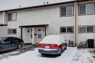 Photo 2: 705 9930 Bonaventure Drive SE in Calgary: Willow Park Row/Townhouse for sale : MLS®# A2023077