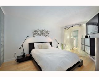 Photo 5: B104 1331 HOMER Street in Vancouver: Downtown VW Condo for sale in "PACIFIC POINT" (Vancouver West)  : MLS®# V802333