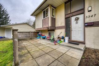Photo 4: 3347 LAKEDALE Avenue in Burnaby: Government Road House for sale (Burnaby North)  : MLS®# R2665834