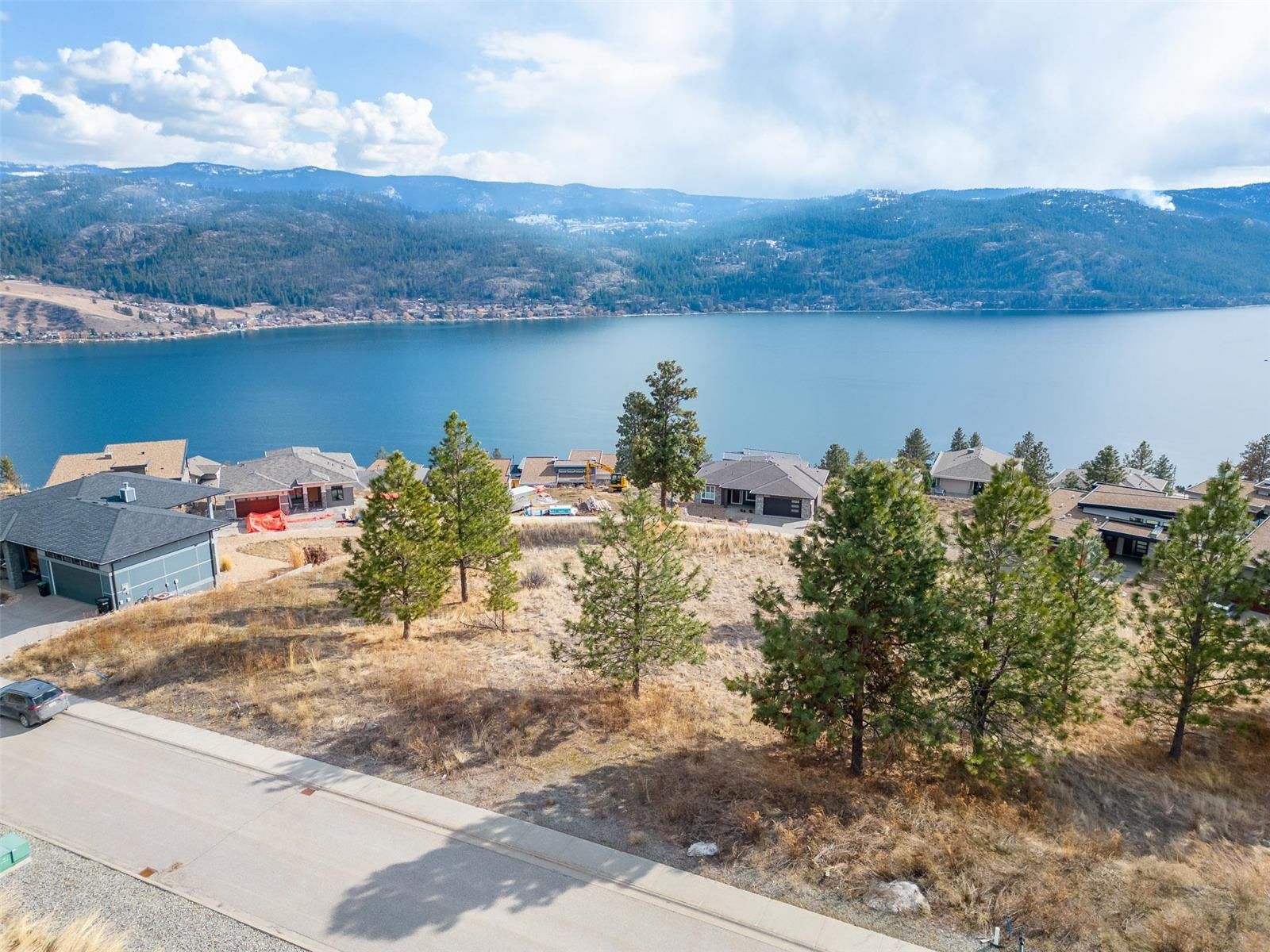 Main Photo: 8948 Davidson Place, in Vernon: Vacant Land for sale : MLS®# 10270478