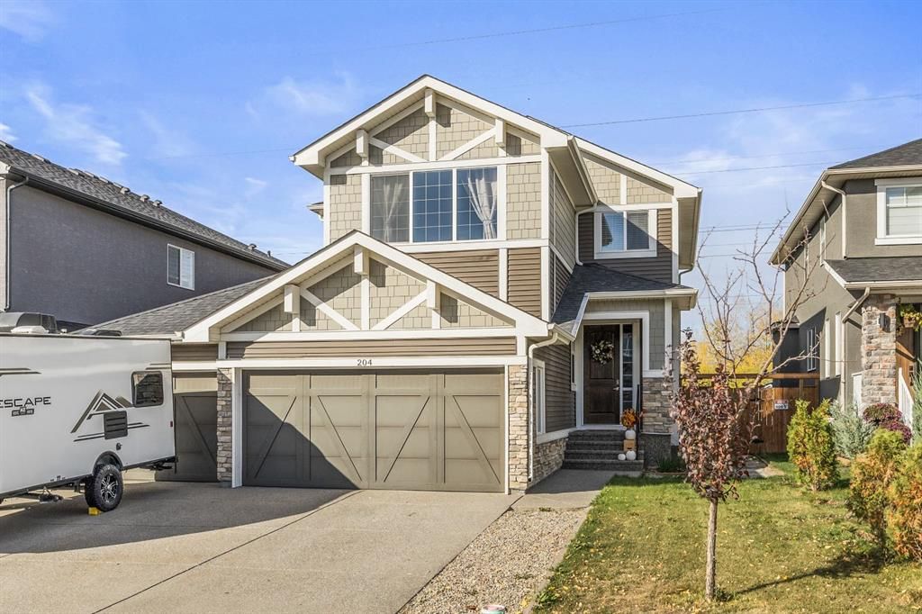 Main Photo: 204 Aspenmere Way: Chestermere Detached for sale : MLS®# A2083822