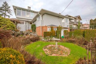 Photo 1: 950 W 57TH Avenue in Vancouver: South Cambie House for sale (Vancouver West)  : MLS®# R2233368