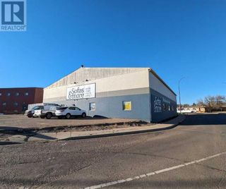 Photo 3: 721 Queen Street SE in Medicine Hat: Other for sale : MLS®# A2089246