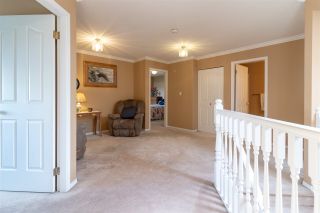 Photo 15: 105 2513 W BOURQUIN Crescent in Abbotsford: Central Abbotsford Townhouse for sale in "EDGEWATER PROPERTIES" : MLS®# R2398179