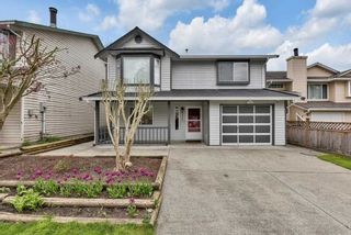 Photo 1: 22441 MORSE Crescent in Maple Ridge: East Central House for sale : MLS®# R2573141