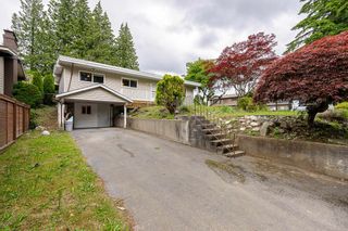 Main Photo: 34357 WOODBINE Crescent in Abbotsford: Central Abbotsford House for sale : MLS®# R2888077