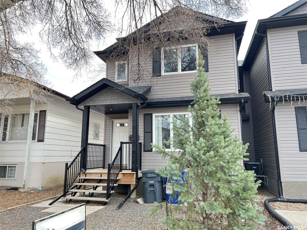Main Photo: 313A 109th Street West in Saskatoon: Sutherland Residential for sale : MLS®# SK892927