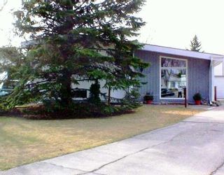 Photo 1: 29 FIELDSTONE Bay in Winnipeg: Westwood / Crestview Single Family Detached for sale (West Winnipeg)  : MLS®# 2605258