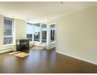 Photo 2: 907 188 KEEFER Place in Vancouver: Downtown VW Condo for sale in "ESPANA" (Vancouver West)  : MLS®# V774402